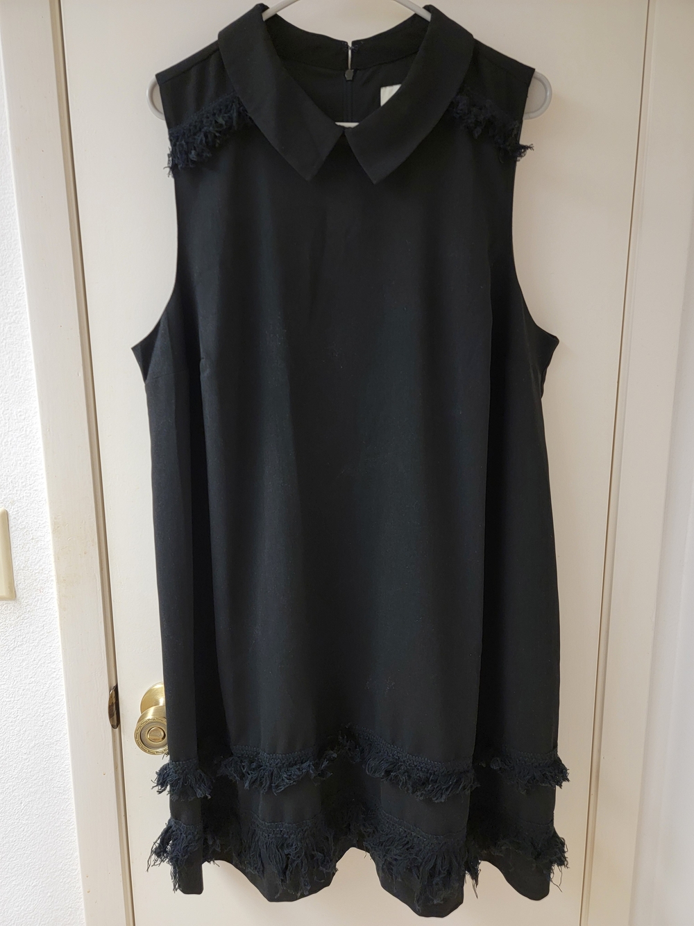 Myrtlewood Of California Modcloth Women’s Black Sleeveless Fringe Mod Dress Euc!